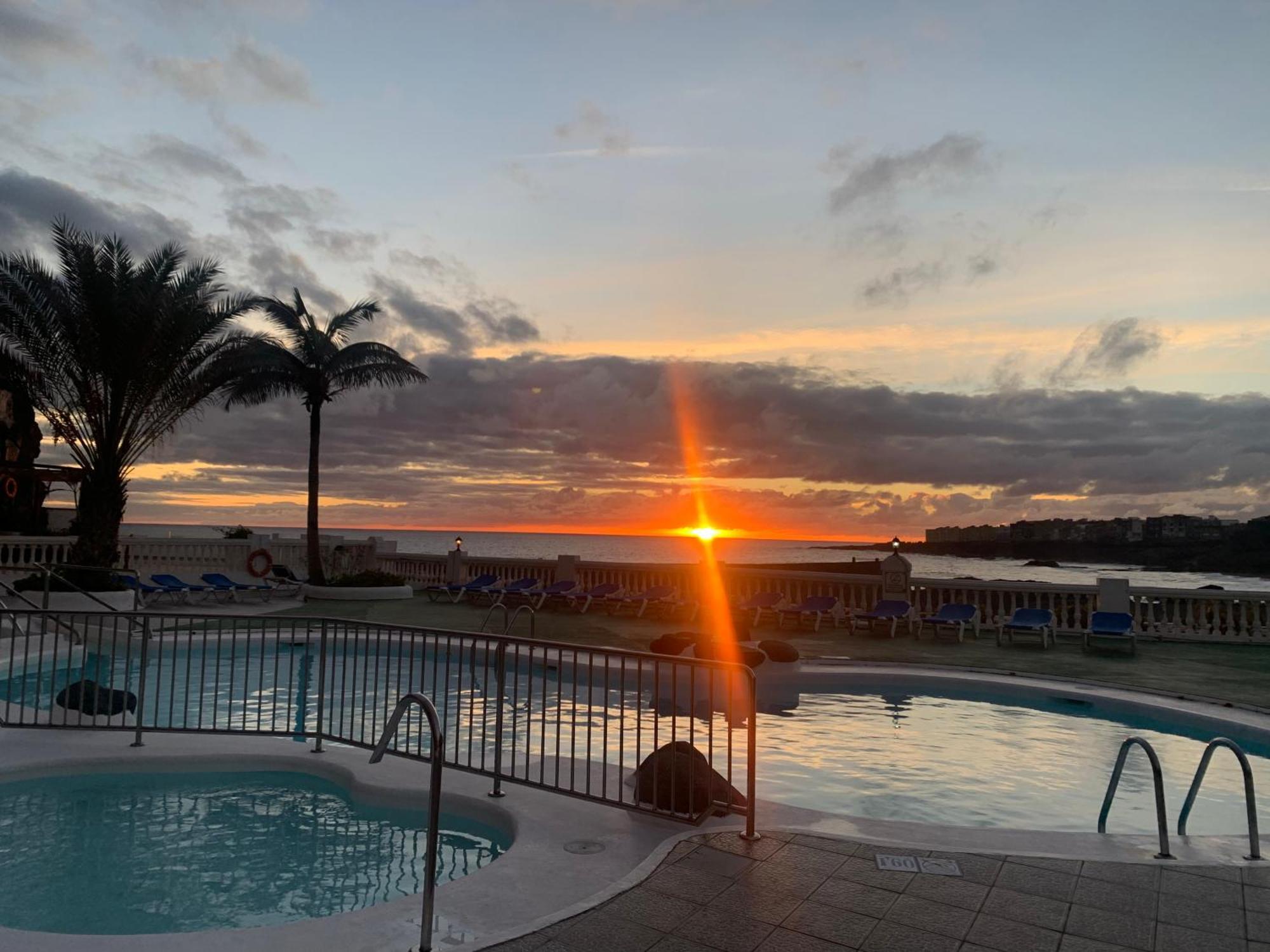 Maravillosa Vivienda Con Piscina Al Lado Del Mar La Estrella  エクステリア 写真